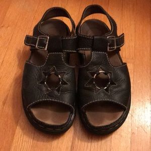 Dr.Martin black leather sandals